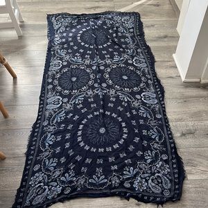 Vera Bradley Navy Blue Paisley Neck Scarf Wrap Fringe